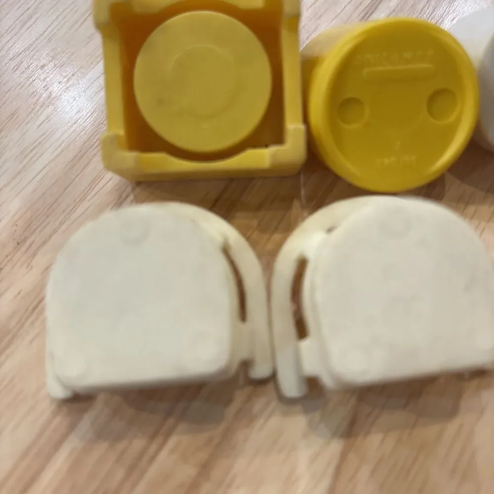 Vintage Little People 9 Pc Family House Set Furniture Chairs Tables